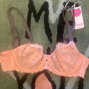 Freya Offbeat Lace Plunge Bra